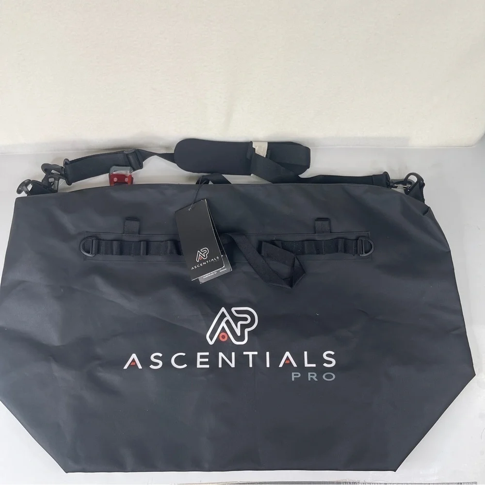 Ascentials Pro Hemisphere 80L Large Duffel Bag Black